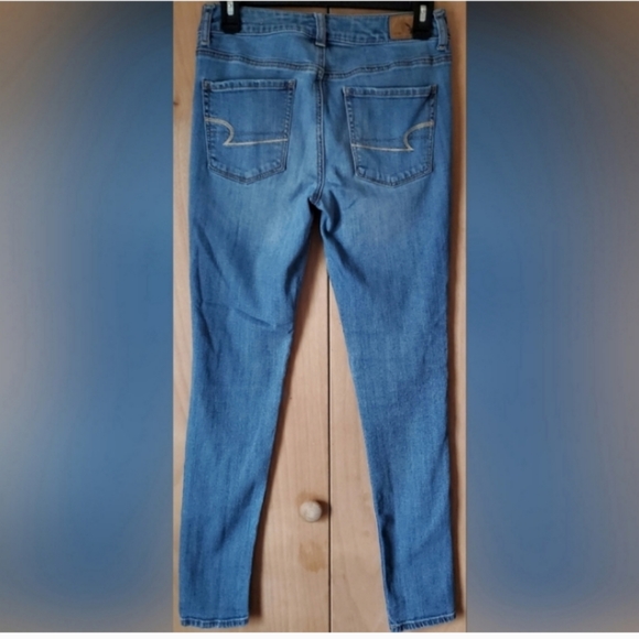 High Waisted Jegging - Picture 4 of 6